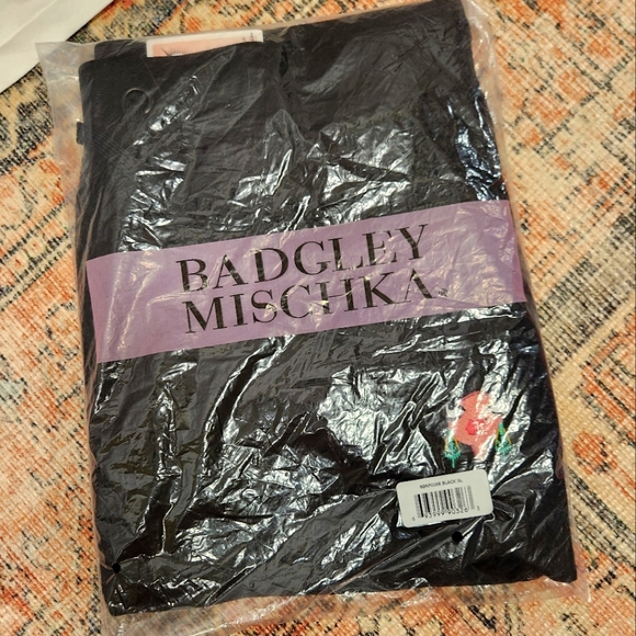 badgley mischka joggers - Picture 4 of 8